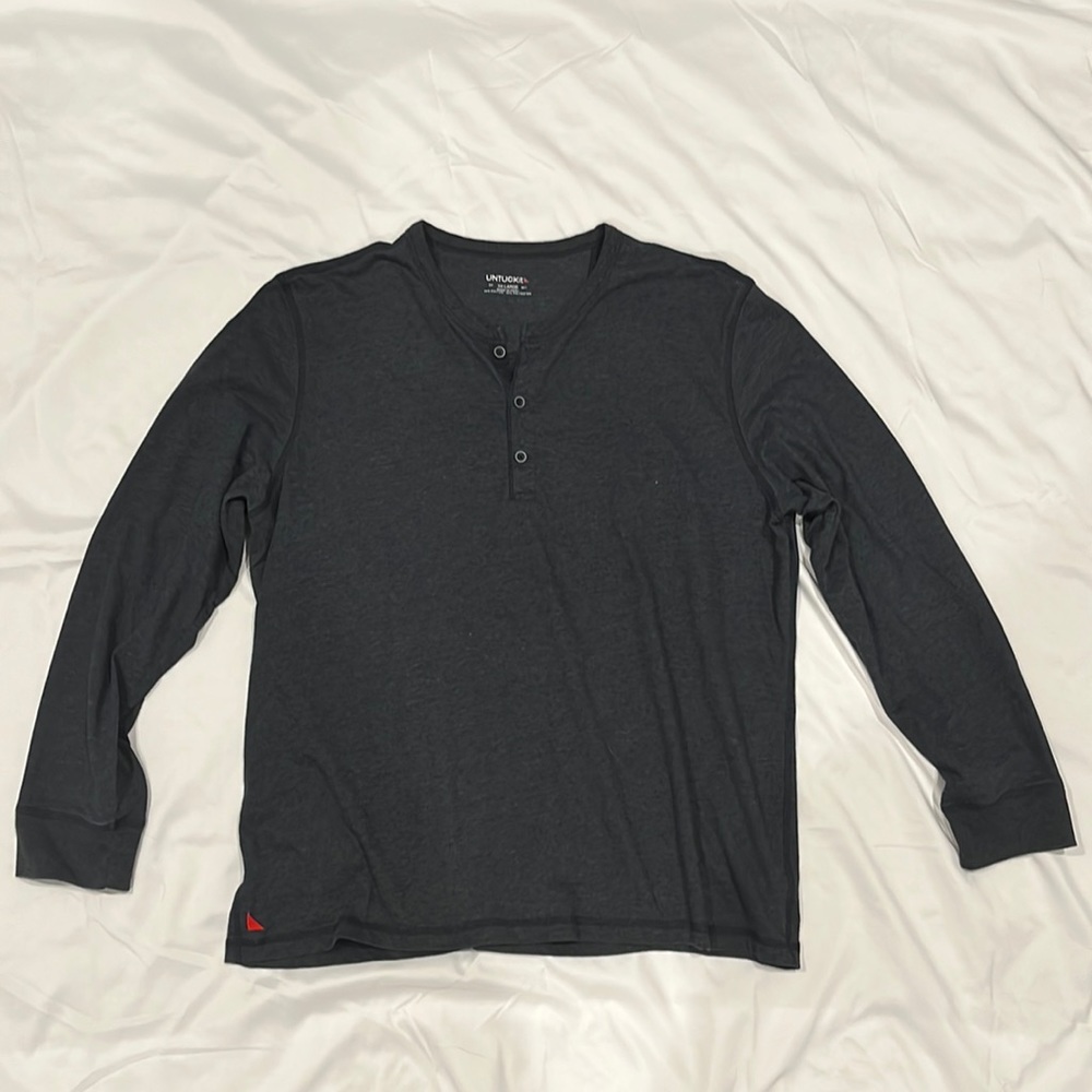 Untuckit Men’s Long Sleeve Henley